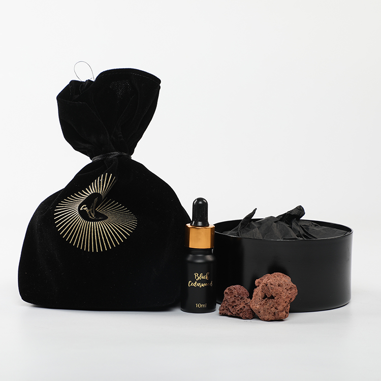Velvet Collection Black Cedarwood 15ml Essential Oil And 230g Scented Stone