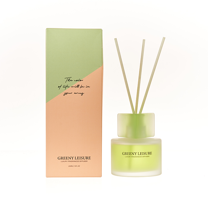 The Romance Collection Reed Diffuser Green Geeny Leisure Green Glass Jar Diffuser 100/200ml
