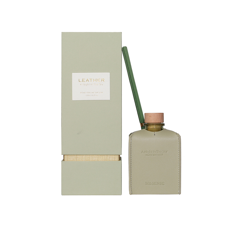 The Leather Collection 15% Happy Time 100ml Green Reed Diffuser