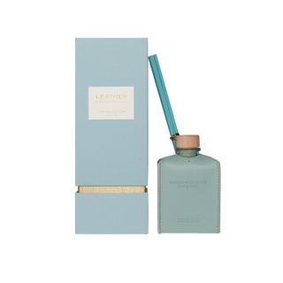 The Leather Collection 15% Rainforest Gardenia 100ml Blue Reed Diffuser