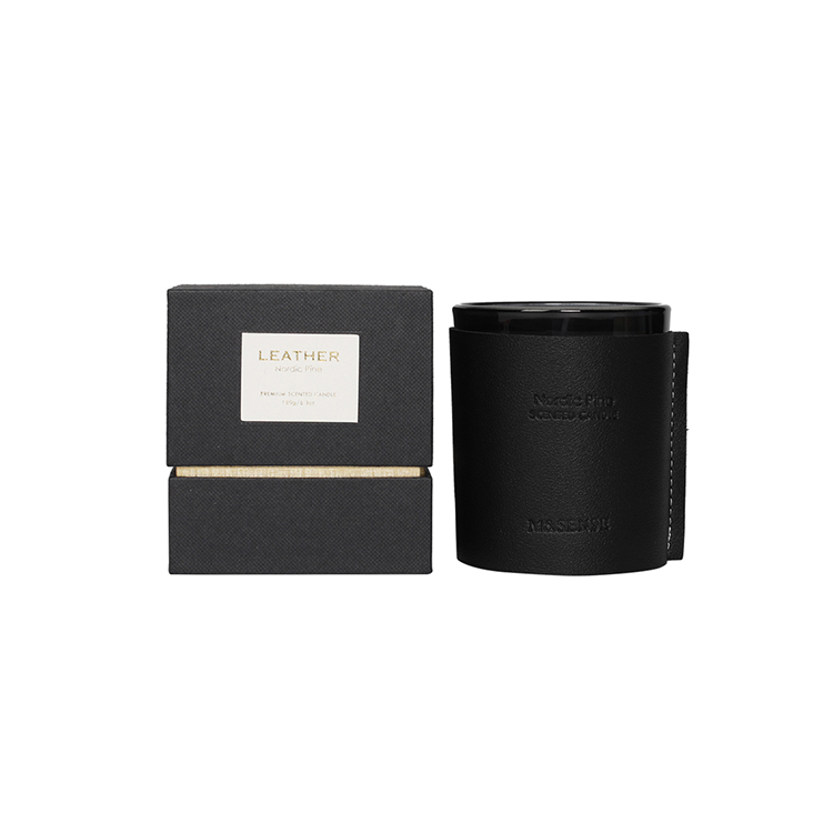 The Leather Collection 5% Nordic Pine 180g Black Scented Candle