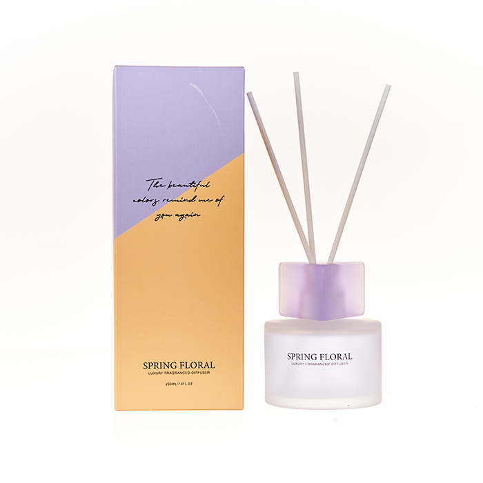 The Romance Collection Reed Diffuser Purple Spring Floral Purple Glass Jar Diffuser 100/200ml
